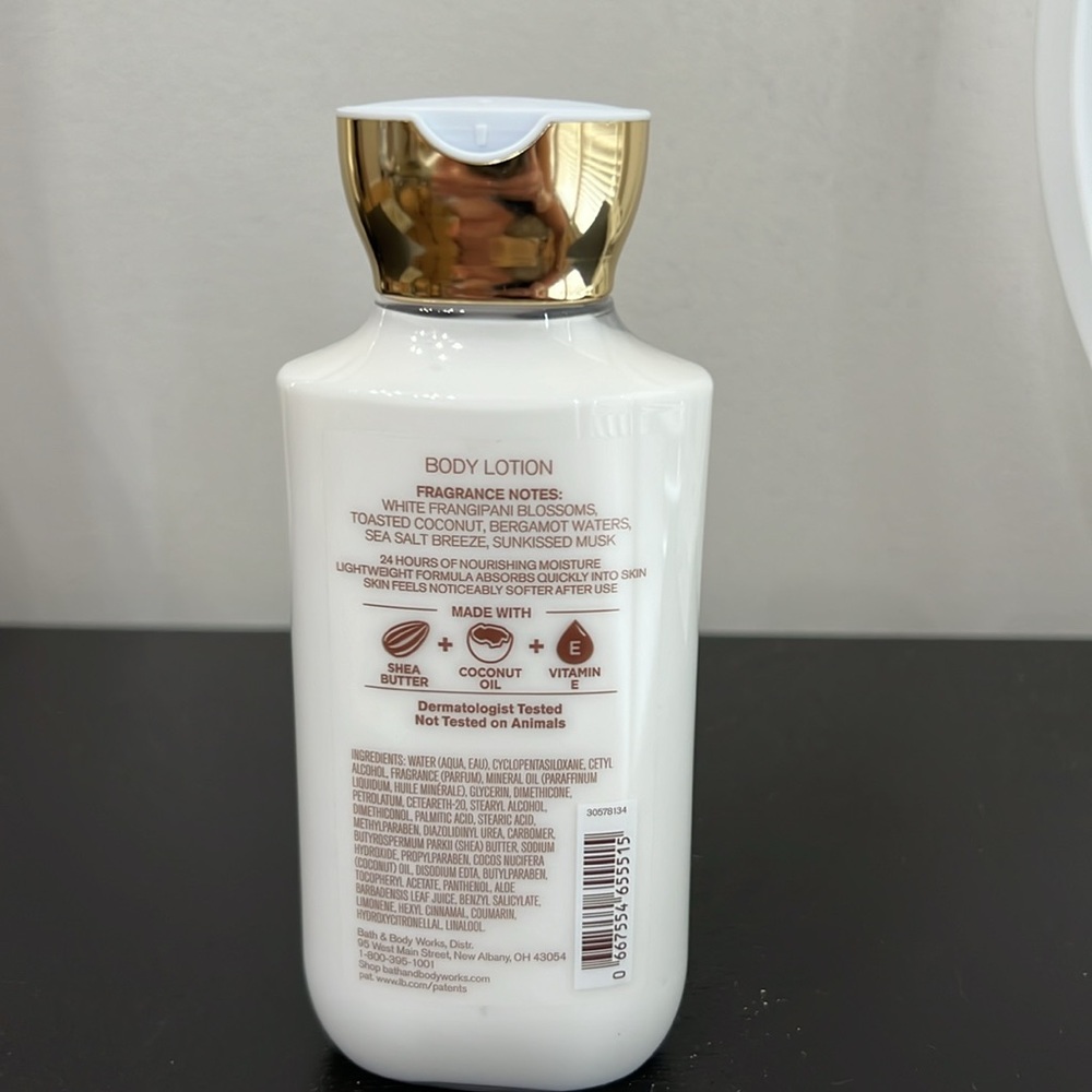 2/$15 Bath & Body Works AT THE BEACH 24 Hour Moisture Body Lotion - Picture 2 of 3